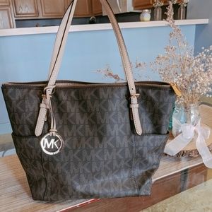 Michael Kors Tote